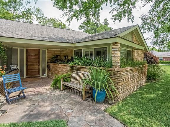 3rd image of 4126 Grennoch Ln