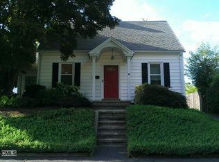 40 Mercer St, Stratford, CT 06614