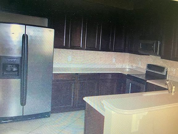 3rd image of 9463 Edenshire Cir