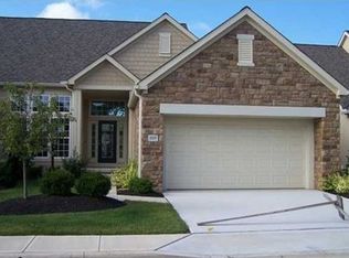 999 Bluff Crest Dr, Columbus, OH 43235