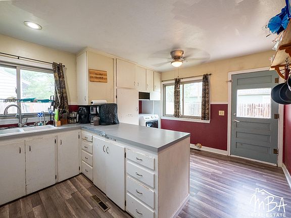 5th image of 512 Eugene Pl