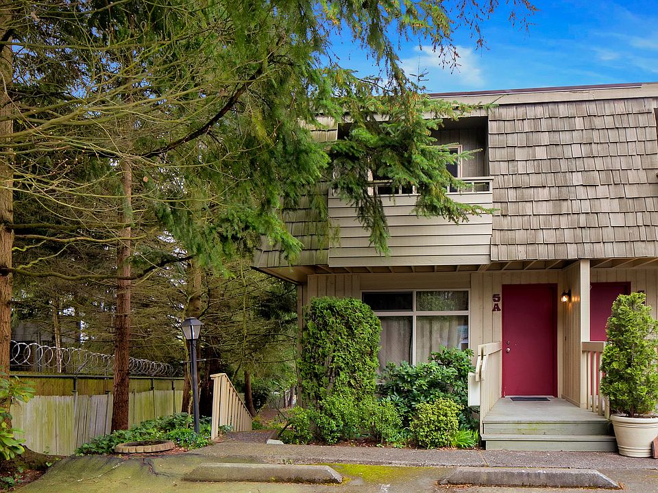 1st image of 4232 156th St SW APT 5A