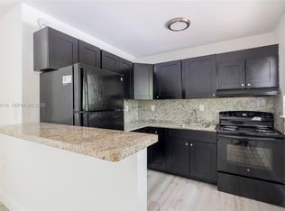 1091 SW 4th St APT 2, Miami, FL 33130