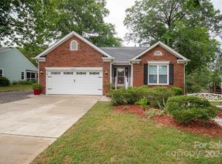 14001 Pytchley Ln, Charlotte, NC 28273