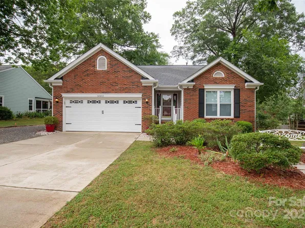 14001 Pytchley Ln, Charlotte, NC 28273
