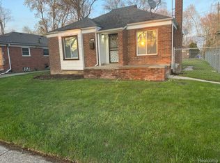 18900 Oakfield St, Detroit, MI 48235
