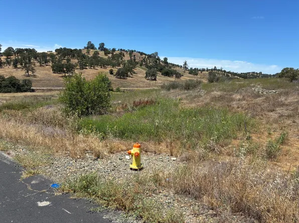Pepito Dr, La Grange, CA 95329