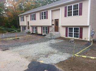 21 Kern Acre Dr, Johnston, RI 02919
