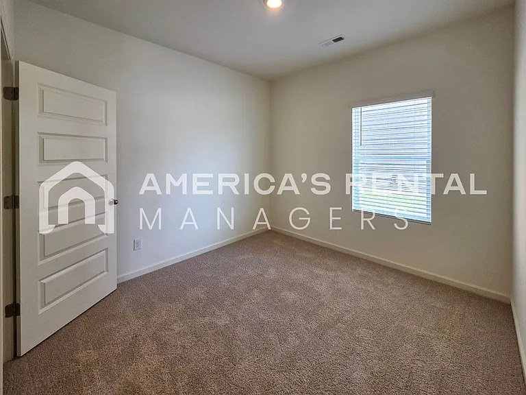 318 Ashland Dr SW — Photo 14