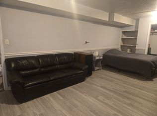 117 Esty Farm Rd, Newton, MA 02459