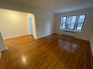 43-07 39th Pl #1E, Sunnyside, NY 11104