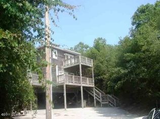 123B Jackson Ave, Emerald Isle, NC 28594