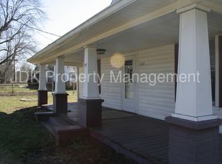 1430 N Graham Hopedale Rd, Burlington, NC 27217