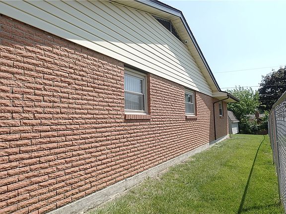 5th image of 6338 Blue Ash Rd
