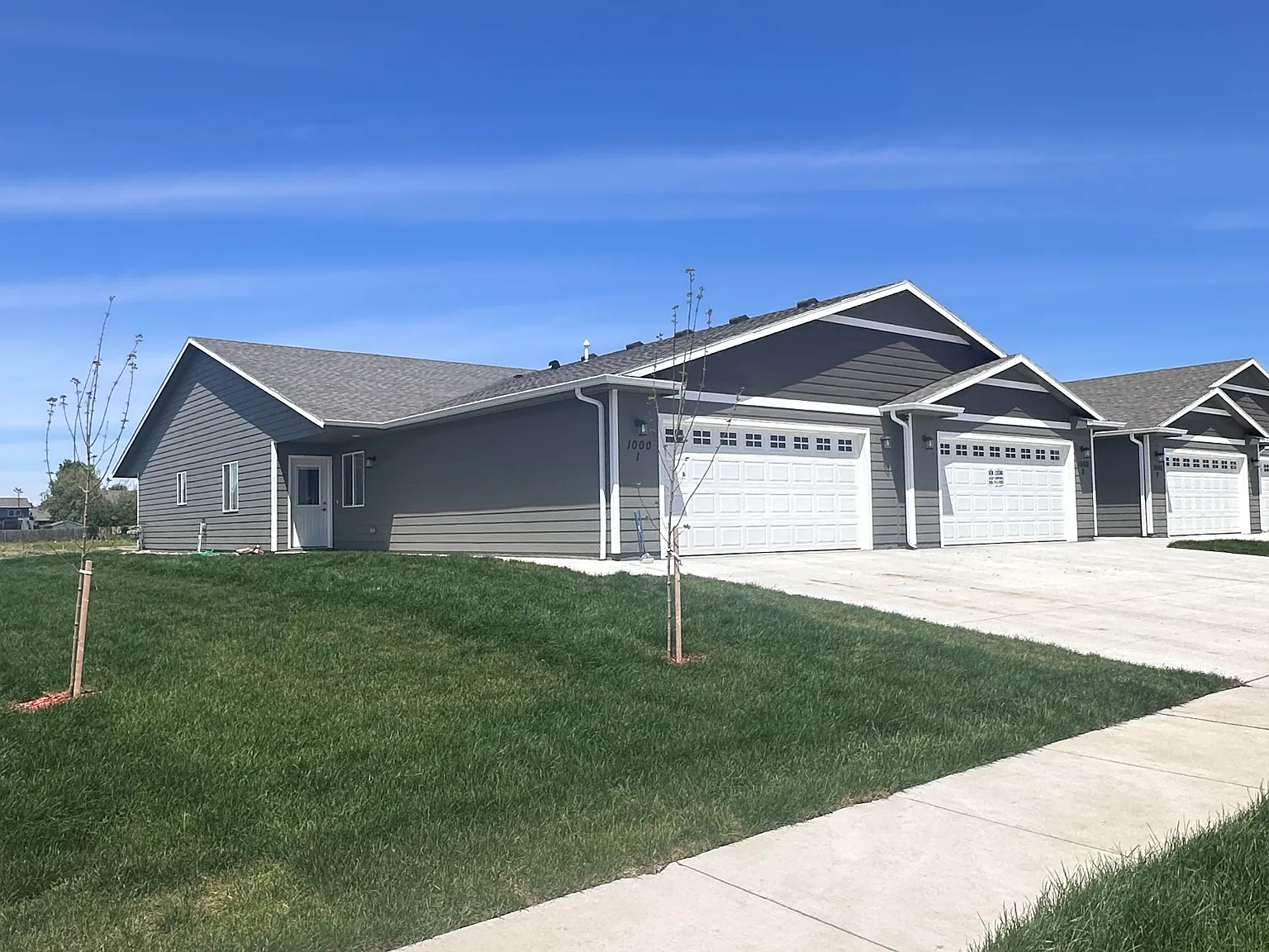1000 Sierra St — Photo 2
