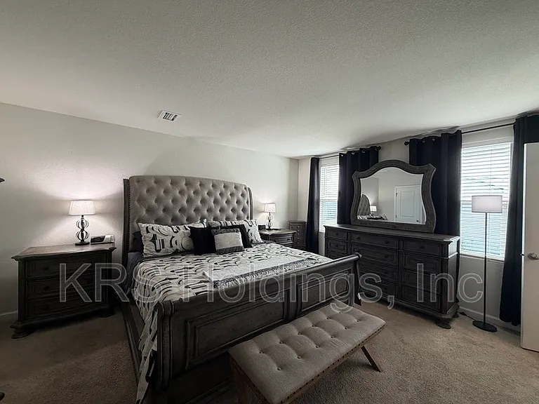 436 Forecastle St — Photo 10