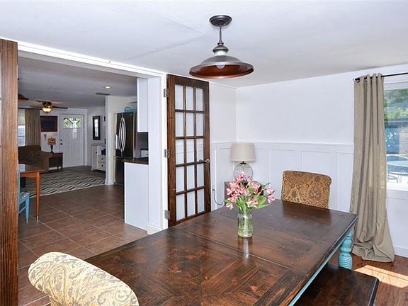 5th image of 3322 Belmont Blvd