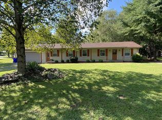 168 Grassland Ct, Bowling Green, KY 42101