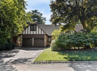 70 Hemingway Cres, Markham, ON L3R 2V6