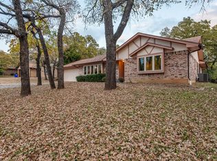 314 Woodard Ln, Azle, TX 76020