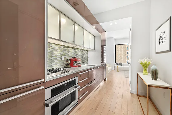 Rented by Compass | media 31