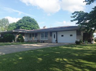 101 E Maple St, Roachdale, IN 46172