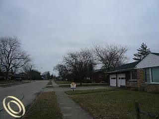2nd image of 17822 Homer St