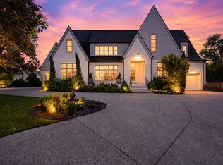 2825 Sugartree Rd, Nashville, TN 37215