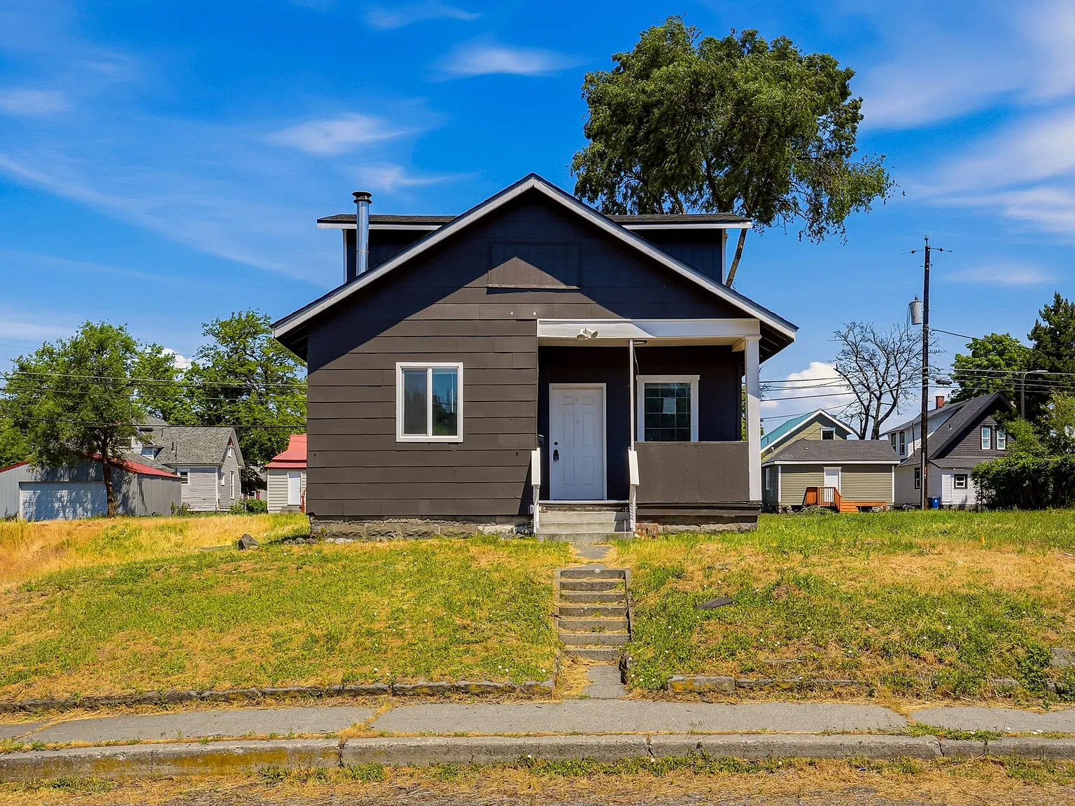 3 bed, 1132 sqft, $1,275 — Photo 1