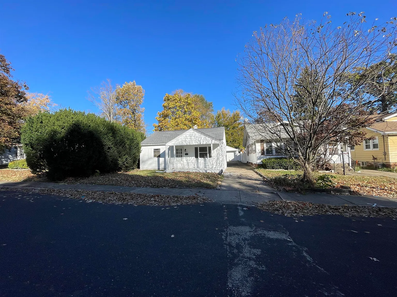 513 W Willcox Ave photo 1