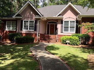 29 Canebrake Blvd, Hattiesburg, MS 39402
