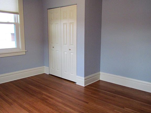 4th image of 4 Garfield Ave #1