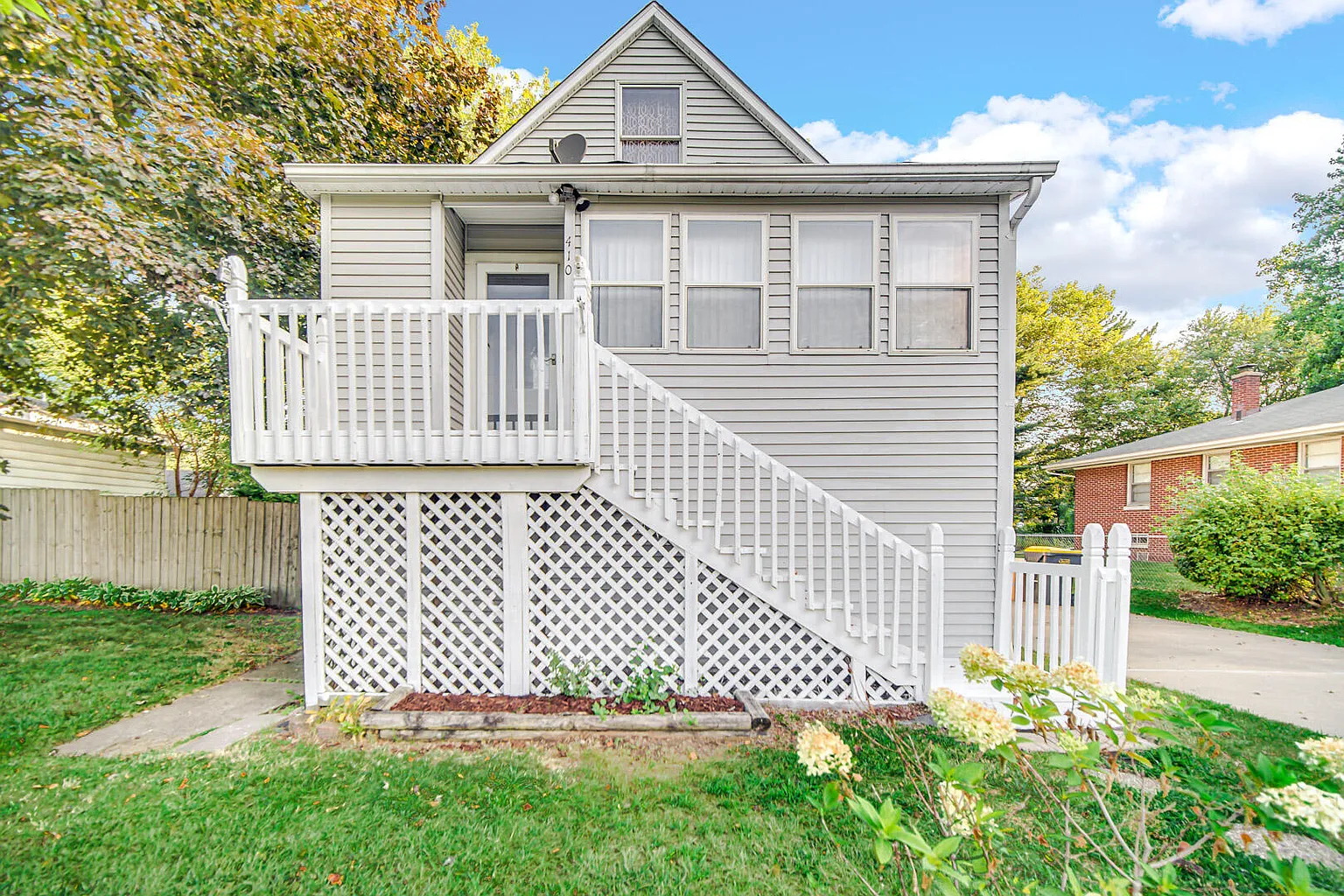 410 Harrison Ave photo 1