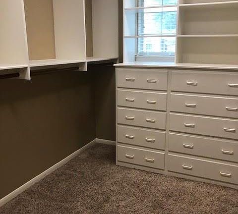 5th image of 2905 Laguna Shores Ln