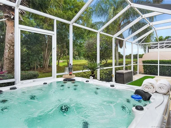 8328 SE Double Tree Dr, Hobe Sound, FL 33455