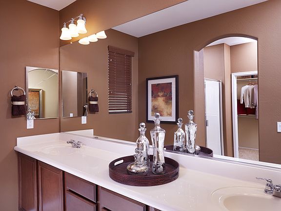 3rd image of 26752 W Oraibi Dr