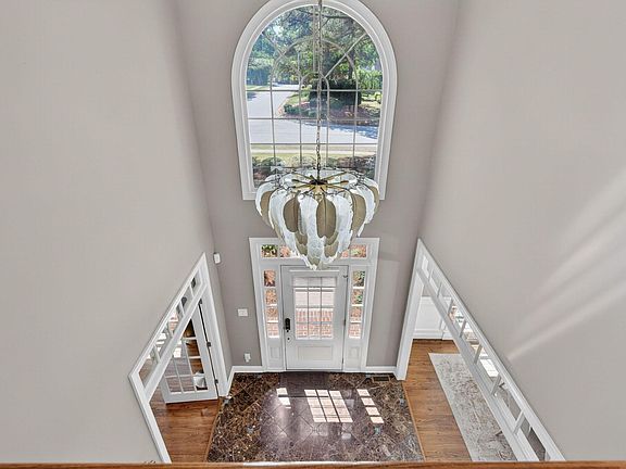 4th image of 106 Caviston Way