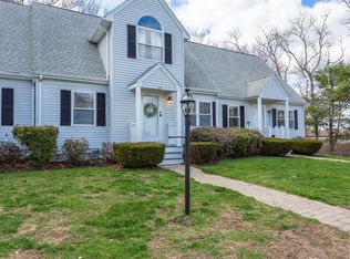 Gatsby Circle Condominiums, Raynham, MA 02767