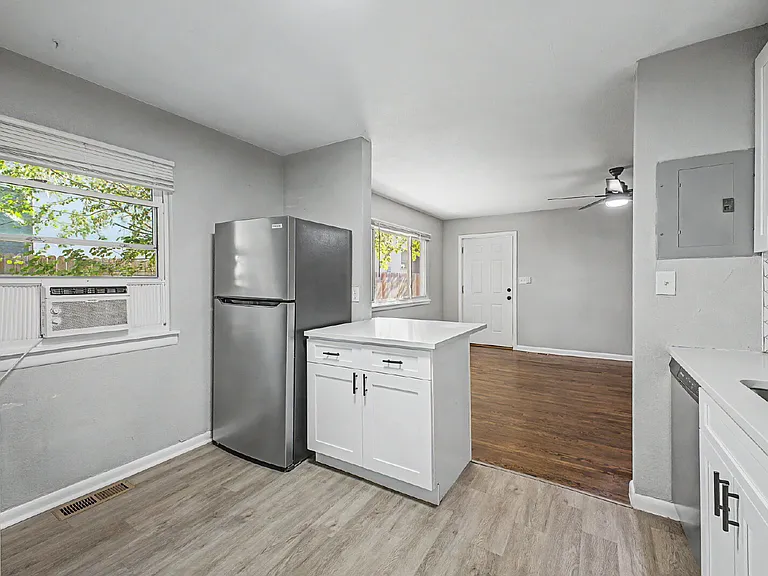 2912 S Delaware St — Photo 7