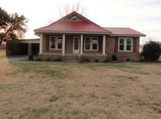 694 Arant Rd, Benton, KY 42025