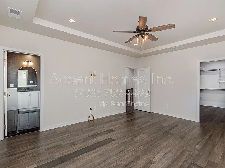 22230 Philanthropic Dr — Photo 17
