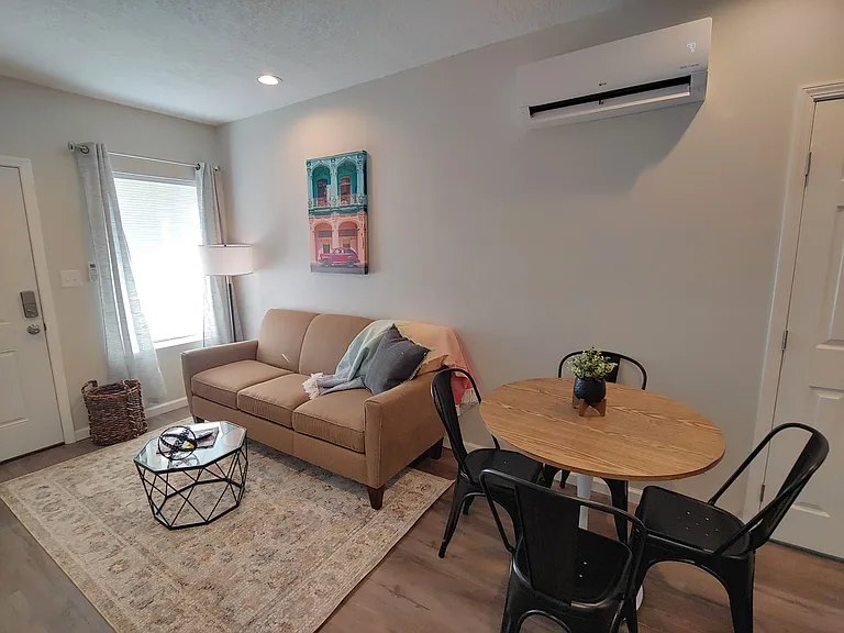 309 Pacific Ave SW #1 — Photo 9