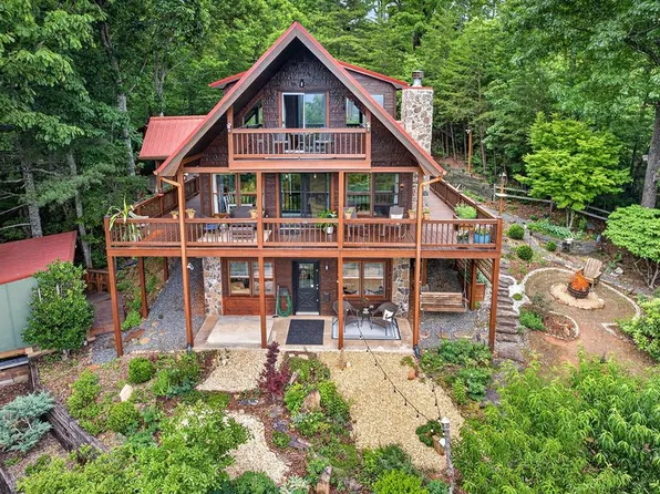 40 Foxfire Ln, Blue Ridge, GA 30513
