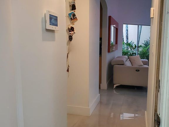 4th image of 12500 Silver Palm Way
