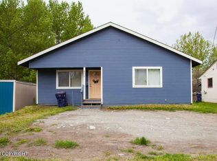 409 E Dolphin Ave, Palmer, AK 99645