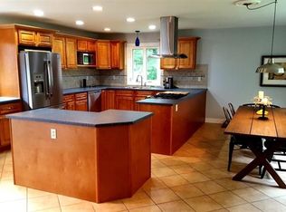 121 Hillside Dr, Newton, NJ 07860