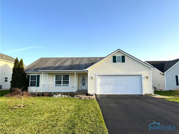 1037 N Ironwood Dr, Rossford, OH 43460