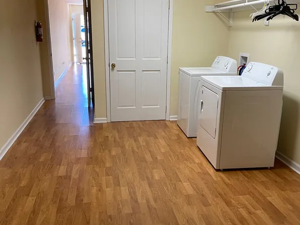 Willow Street, 38 Willow St, Murphy, NC 28906