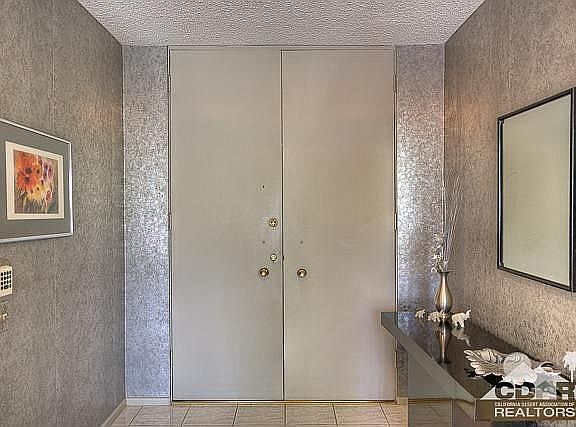 5th image of 1651 S La Verne Way