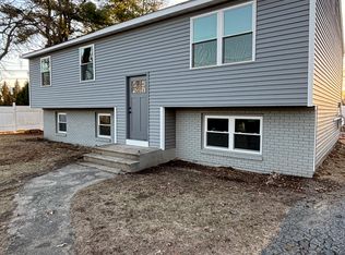 167 James St, Warwick, RI 02886